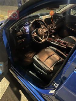 نیسان سێنترا